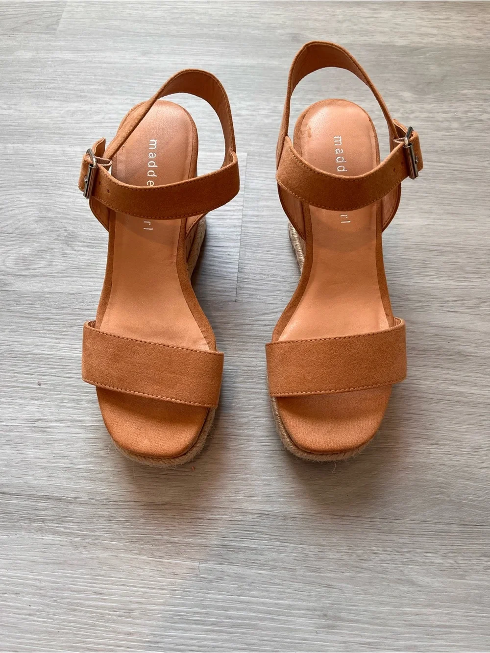 Madden Girl Cognac Espadrille Wedge Sandals Size 7.5